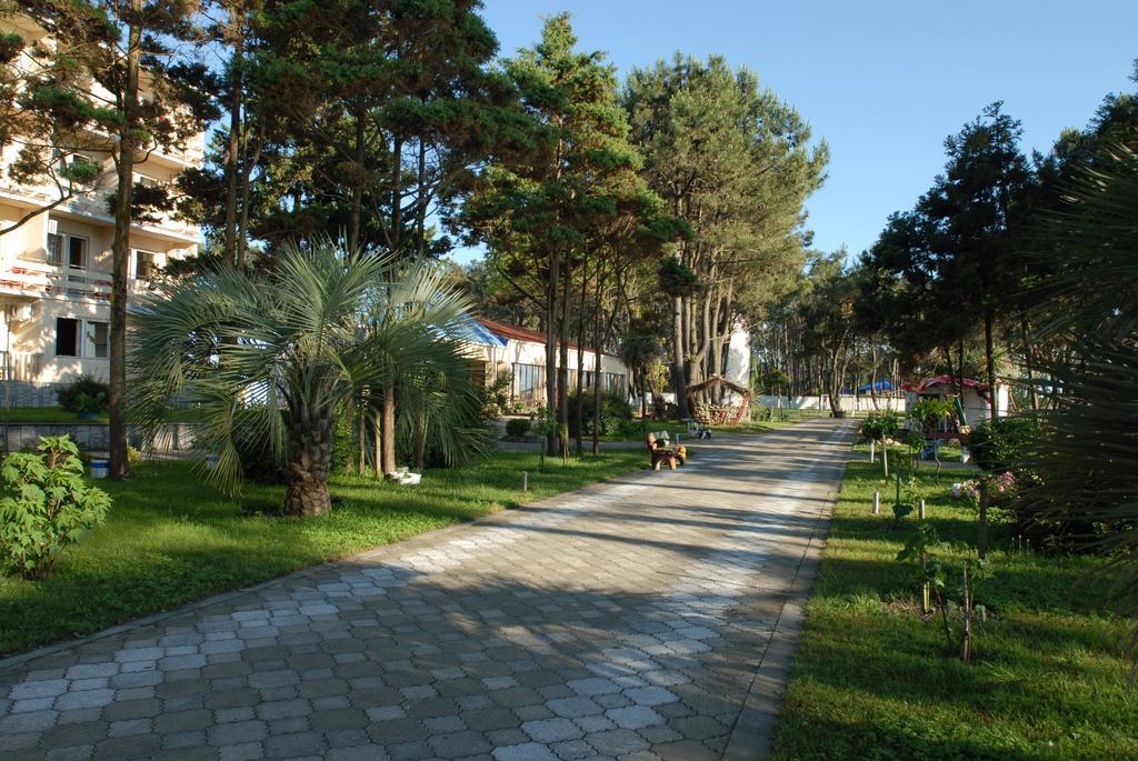 Kolkhida Resort & Spa Ureki Extérieur photo