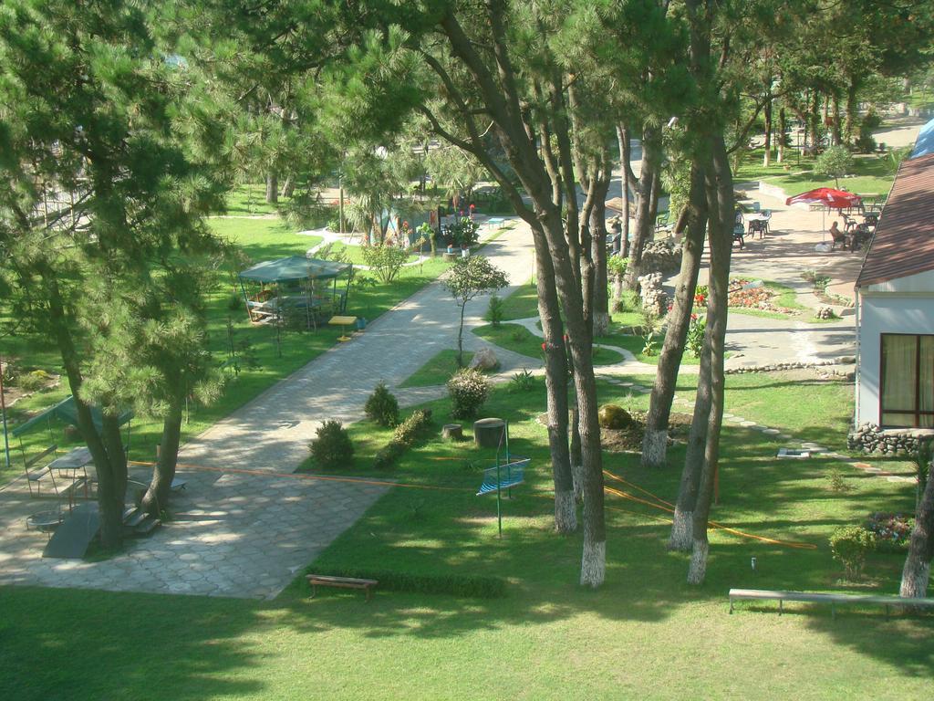 Kolkhida Resort & Spa Ureki Extérieur photo